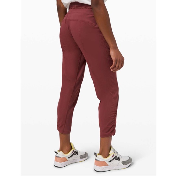 lululemon athletica Pants - Lululemon dance studio crop jogger pants savannah 6